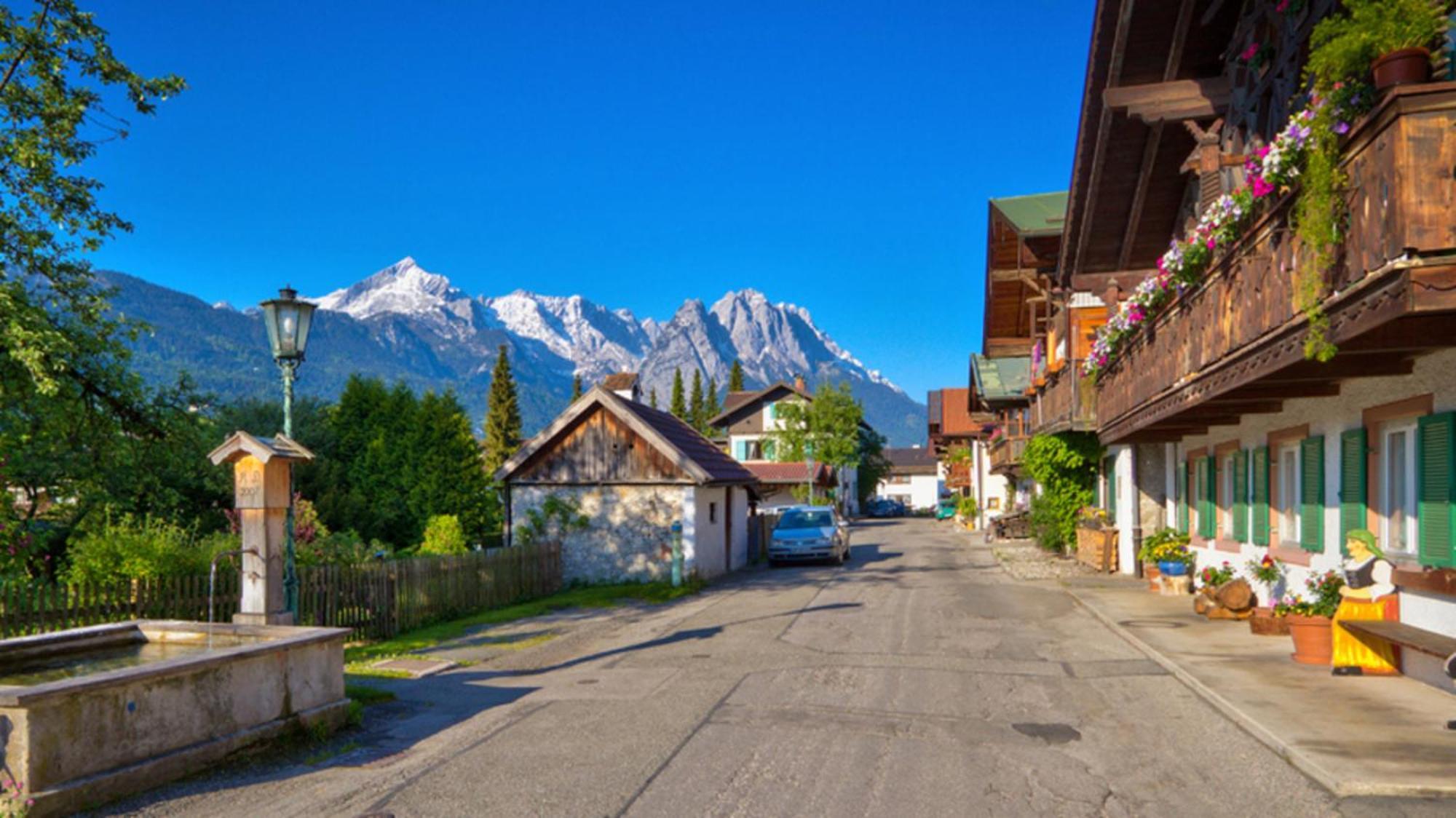 Ferienwohnung Ariane Garmisch-Partenkirchen Dış mekan fotoğraf