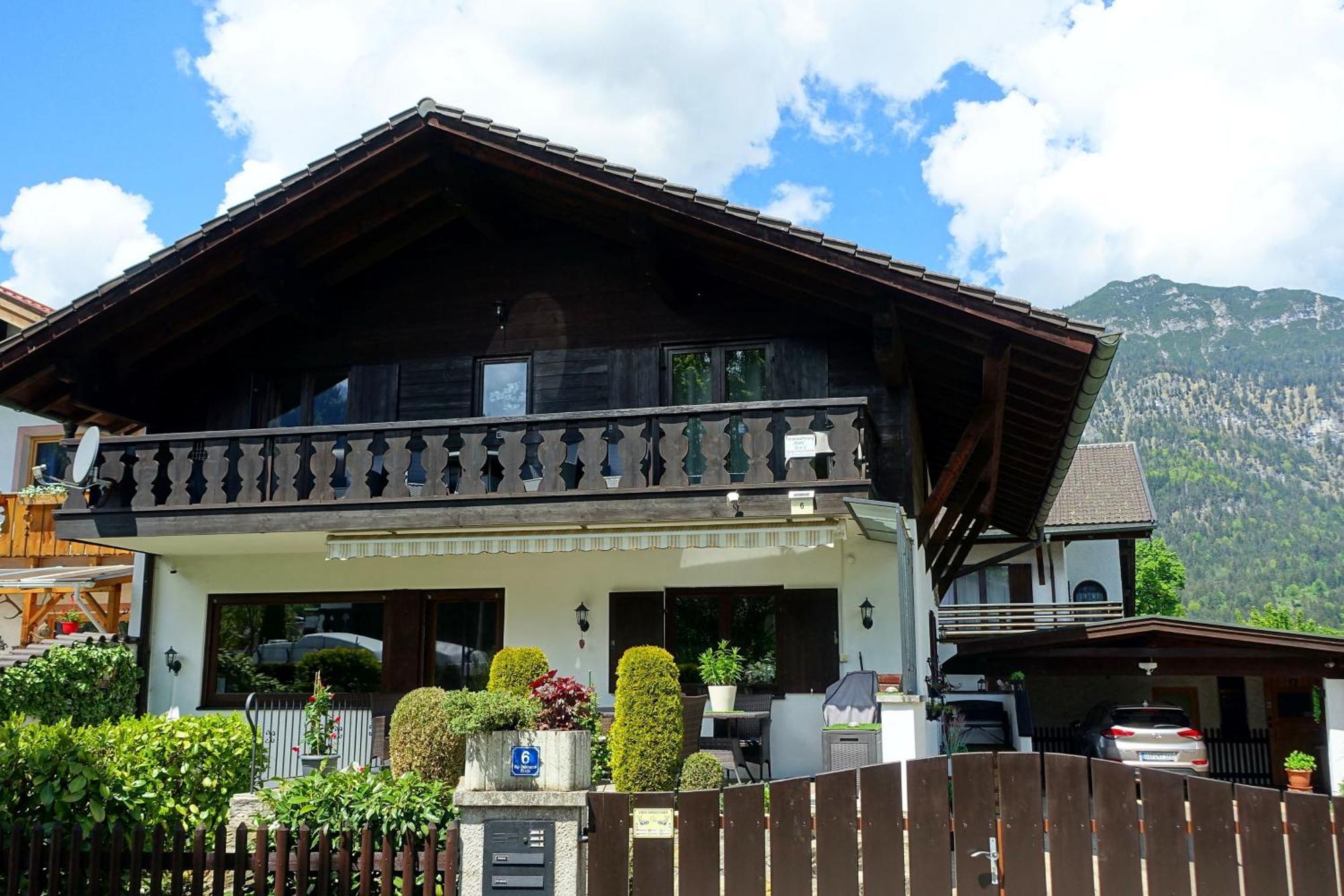 Ferienwohnung Ariane Garmisch-Partenkirchen Dış mekan fotoğraf