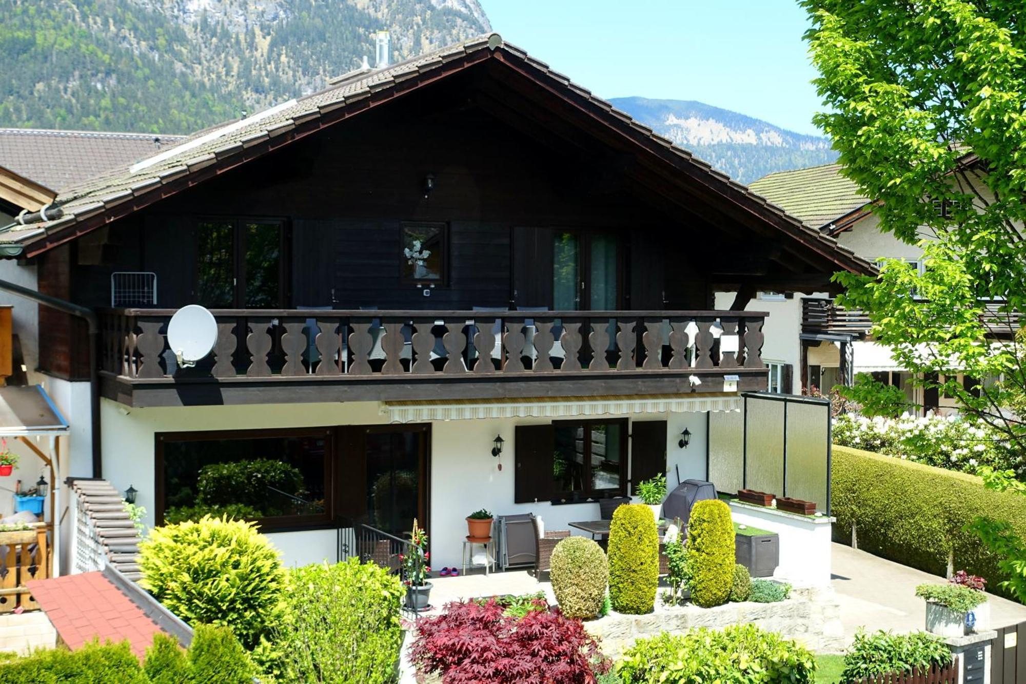 Ferienwohnung Ariane Garmisch-Partenkirchen Dış mekan fotoğraf